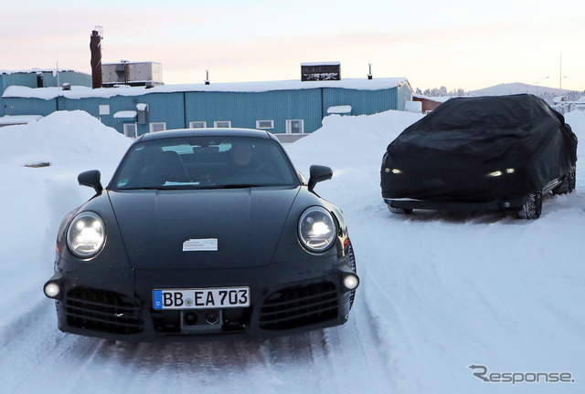 ポルシェ 911ターボ 改良新型プロトタイプ（スクープ写真）