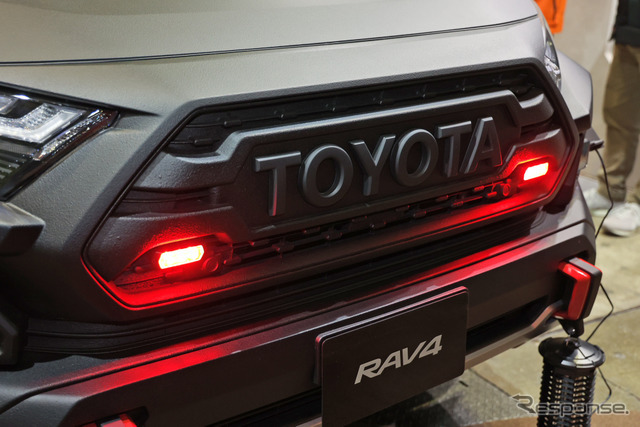 豊田自動織機 RAV4“5D ADVENTURE 2022”（東京オートサロン2022）