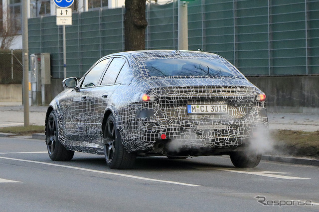 BMW M5セダン 次期型プロトタイプ（スクープ写真）