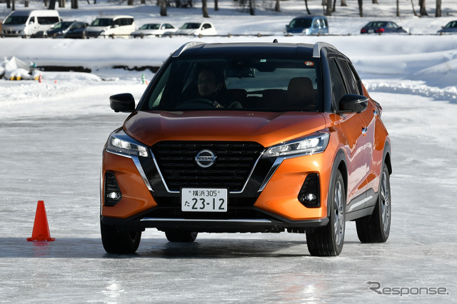 日産 e-POWER 4WD 試乗　KICKS