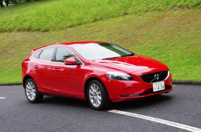 ボルボ V40 T3