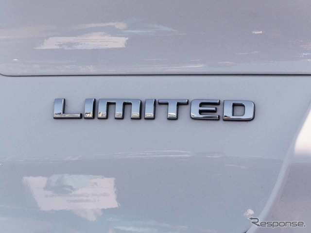 ジープ グランドチェロキー Lリミテッド