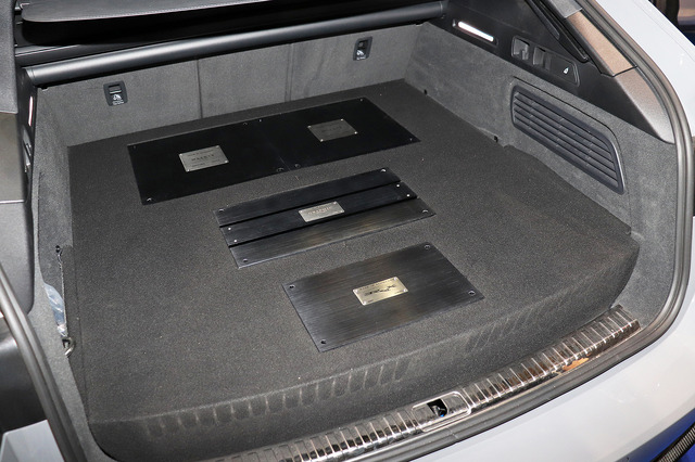 「DAP」がシステムに組み込まれたオーディオカーの一例（製作ショップ：AVカンサイ＜大阪府＞）。