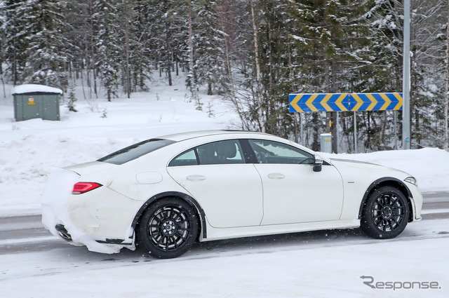 メルセデスベンツ CLS 開発車両（スクープ写真）