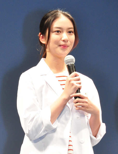 武井咲／「フラジャイル」完成披露試写会