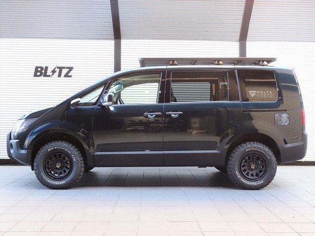 DAMPER ZZ-Rリフトアップ仕様 装着車 MITSUBISHI DELICA D:5（CV5W）（フロント:+30mm(約1.2in)アップ / リア:+30mm(約1.2in)アップ）