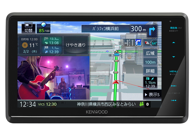 市販「AV一体型ナビ」の一例（ケンウッド・MDV-S809F）。