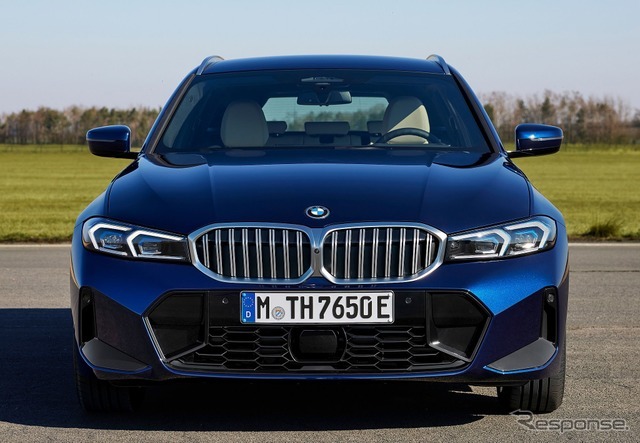 BMW 3シリーズ・ツーリング 改良新型のPHV「330e」