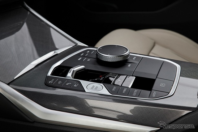 BMW 3シリーズ・ツーリング 改良新型のPHV「330e」