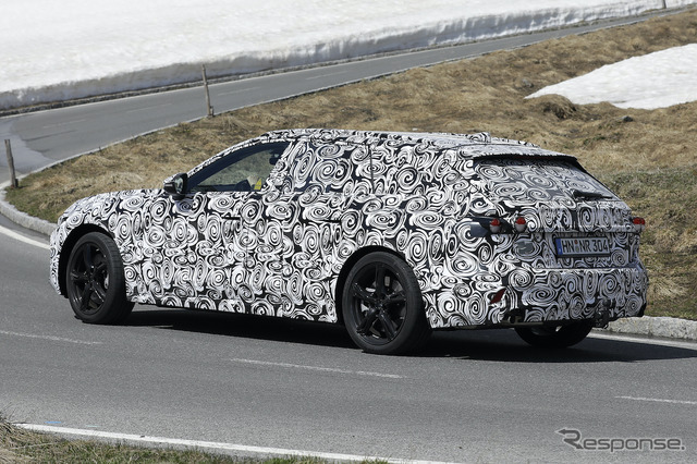 アウディ A4アバント 次期型プロトタイプ　（スクープ写真）