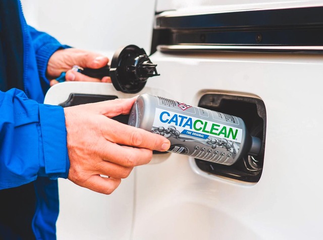 英国発、次世代燃料添加剤「CATACLEAN（キャタクリーン）」日本初上陸!!