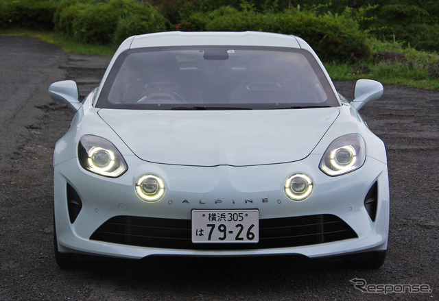 アルピーヌ A110 GT