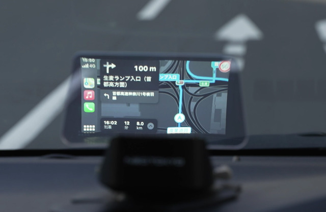 スマホをワイヤレス接続してCarPlay、AndroidAutoが利用できる車載用ヘッドアップディスプレイ「HUD-2023」が新登場