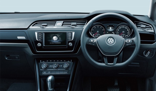 VW ゴルフトゥーラン