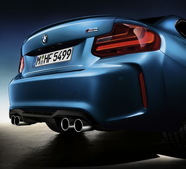 BMW M2クーペ