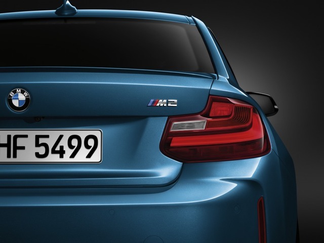 BMW M2クーペ