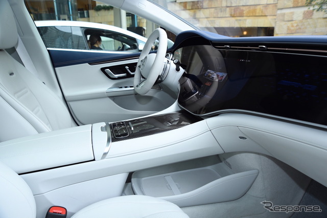 メルセデスベンツAMG EQE 53 4MATIC+