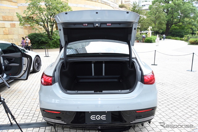 メルセデスベンツAMG EQE 53 4MATIC+