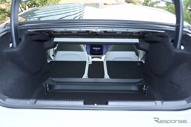 メルセデスベンツAMG EQE 53 4MATIC+