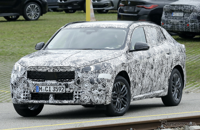 BMW X2 次期型プロトタイプ（スクープ写真）