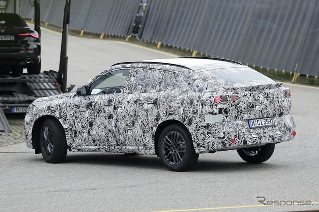 BMW X2 次期型プロトタイプ（スクープ写真）