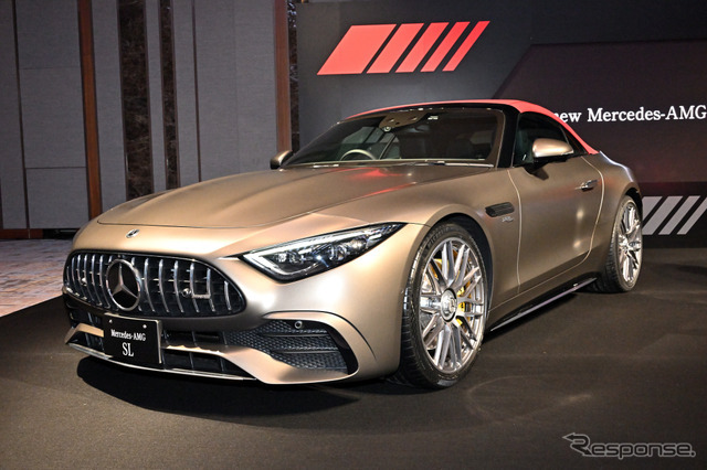 メルセデスAMG SL43