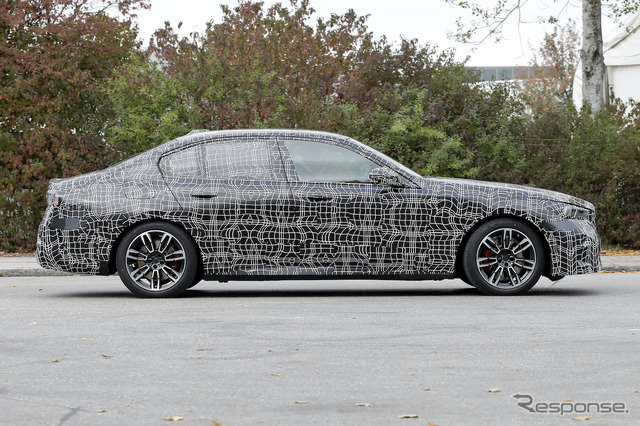 BMW 5シリーズ 次期型 プロトタイプ（スクープ写真）