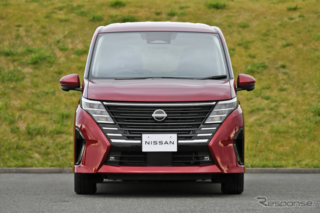 日産 セレナ 新型（e-POWER LUXION）