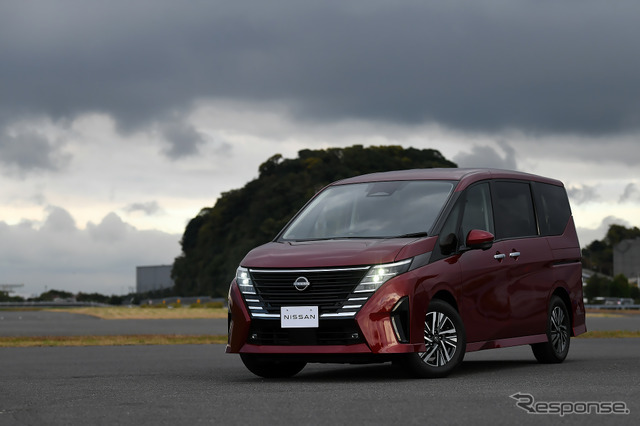 日産 セレナ LUXION e-POWER