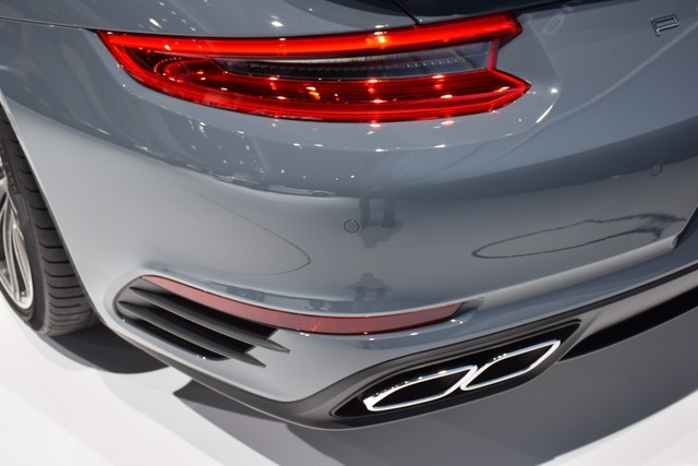 ポルシェ 911ターボ（デトロイトモーターショー16）