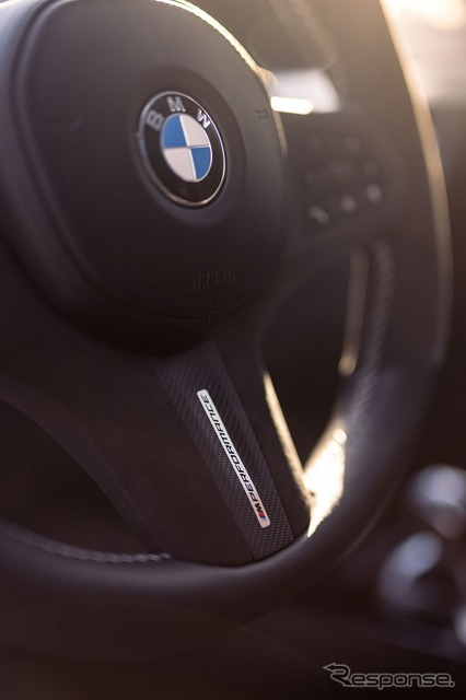 BMW 1シリーズ「M135i xDrive」の「Mパフォーマンスパーツ」装着車