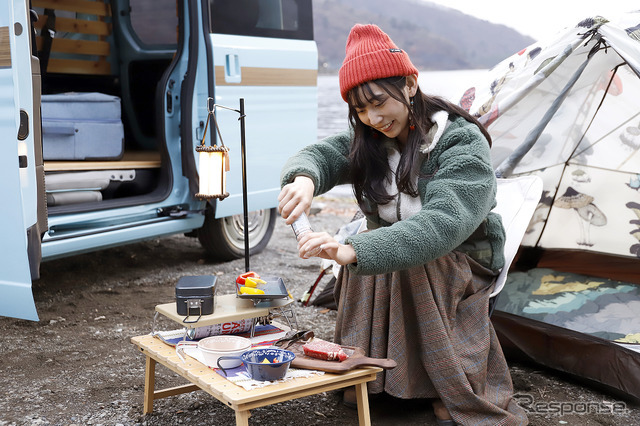 外で作り、外で食べるのは格別な美味しさなのだそうだ