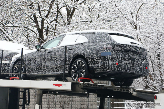 BMW i5ツーリング プロトタイプ（スクープ写真）