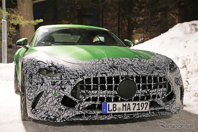 メルセデスAMG GTクーペ 次期型プロトタイプ（スクープ写真）