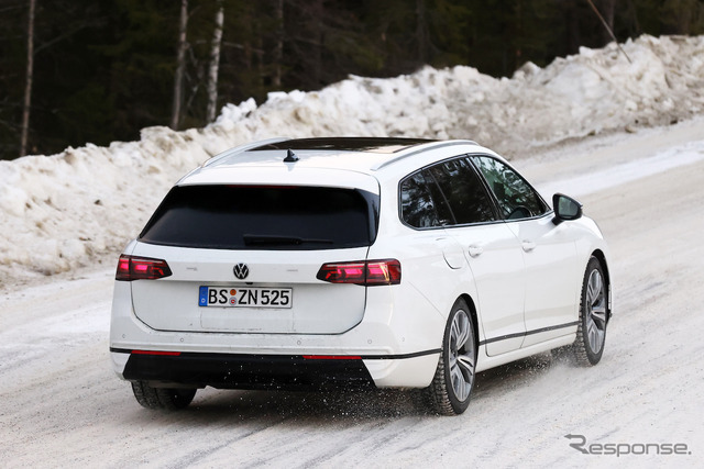 VW パサート ヴァリアント 次期型プロトタイプ（スクープ写真）