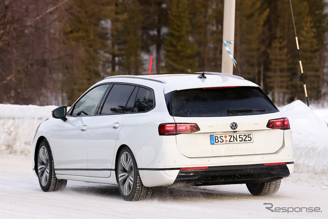 VW パサート ヴァリアント 次期型プロトタイプ（スクープ写真）