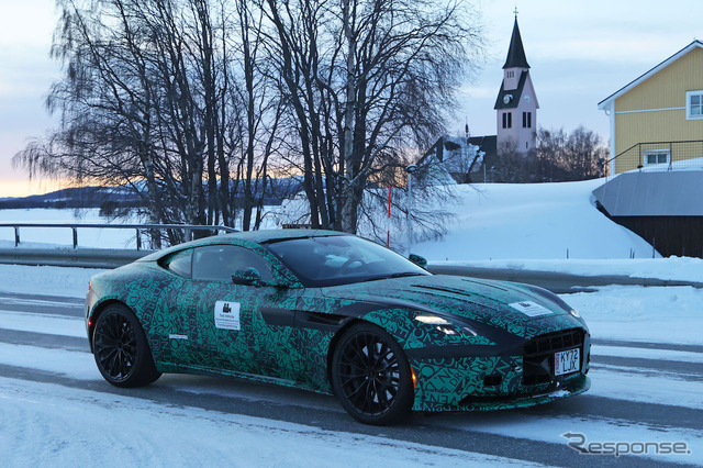 アストンマーティン DB11 後継モデルのプロトタイプ（スクープ写真）