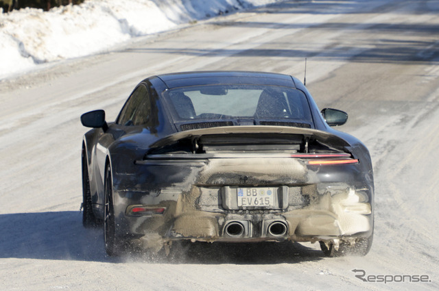 ポルシェ 911 GTS 改良新型プロトタイプ（スクープ写真）