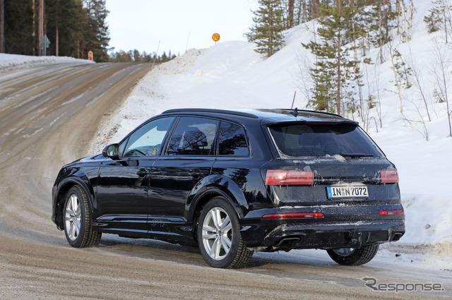 アウディ Q7 改良新型プロトタイプ（スクープ写真）