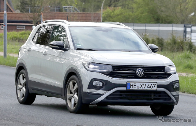 VW T-Cross 改良新型プロトタイプ（スクープ写真）