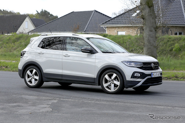 VW T-Cross 改良新型プロトタイプ（スクープ写真）