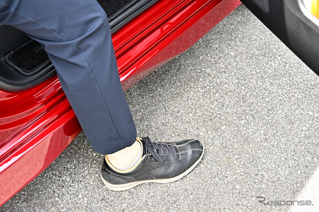 日産 セレナ e-POWER LUXION
