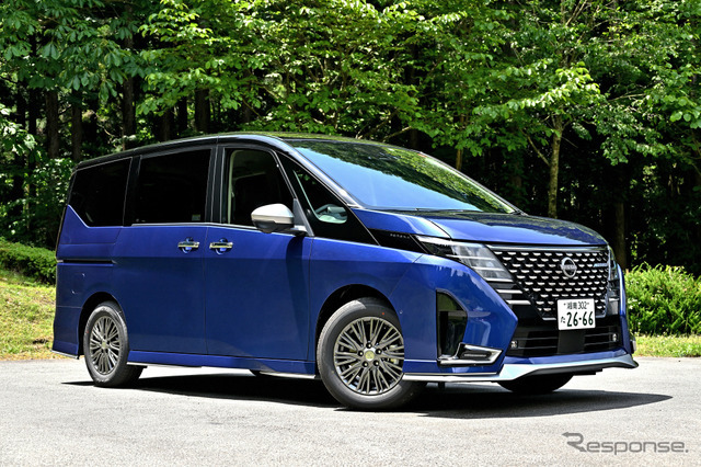 日産 セレナ AUTECH