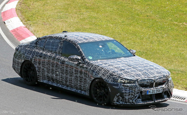 BMW M5 次期型プロトタイプ（スクープ写真）