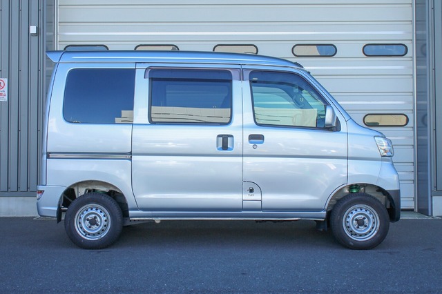 STREET ADVANCE Z4［VSD30-G1BA2］DAIHATSUアトレーワゴン（S321G）‏／TOYOTAピクシスバン（S321M）用実装例（Ft: 25mm / Rr: 20mm）