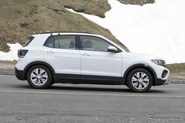 VW T-Cross 改良新型プロトタイプ（スクープ写真）