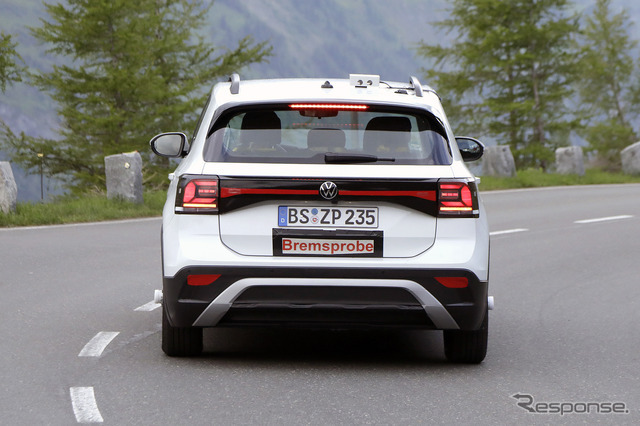 VW T-Cross 改良新型プロトタイプ（スクープ写真）