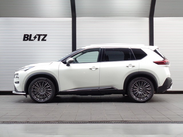 DAMPER ZZ-R［92625］NISSAN X-TRAIL用実装例（フロント:44mmダウン / リア:48mmダウン）