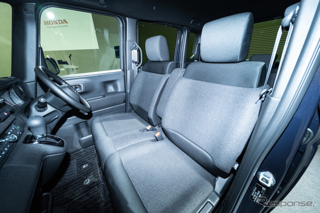 ホンダ N-BOXカスタム 新型