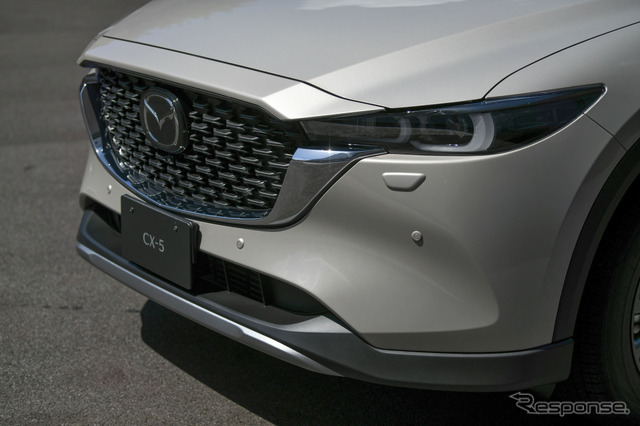 マツダ CX-5 改良新型（プラチナクォーツメタリック）